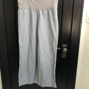 Old navy maternity wide leg pant